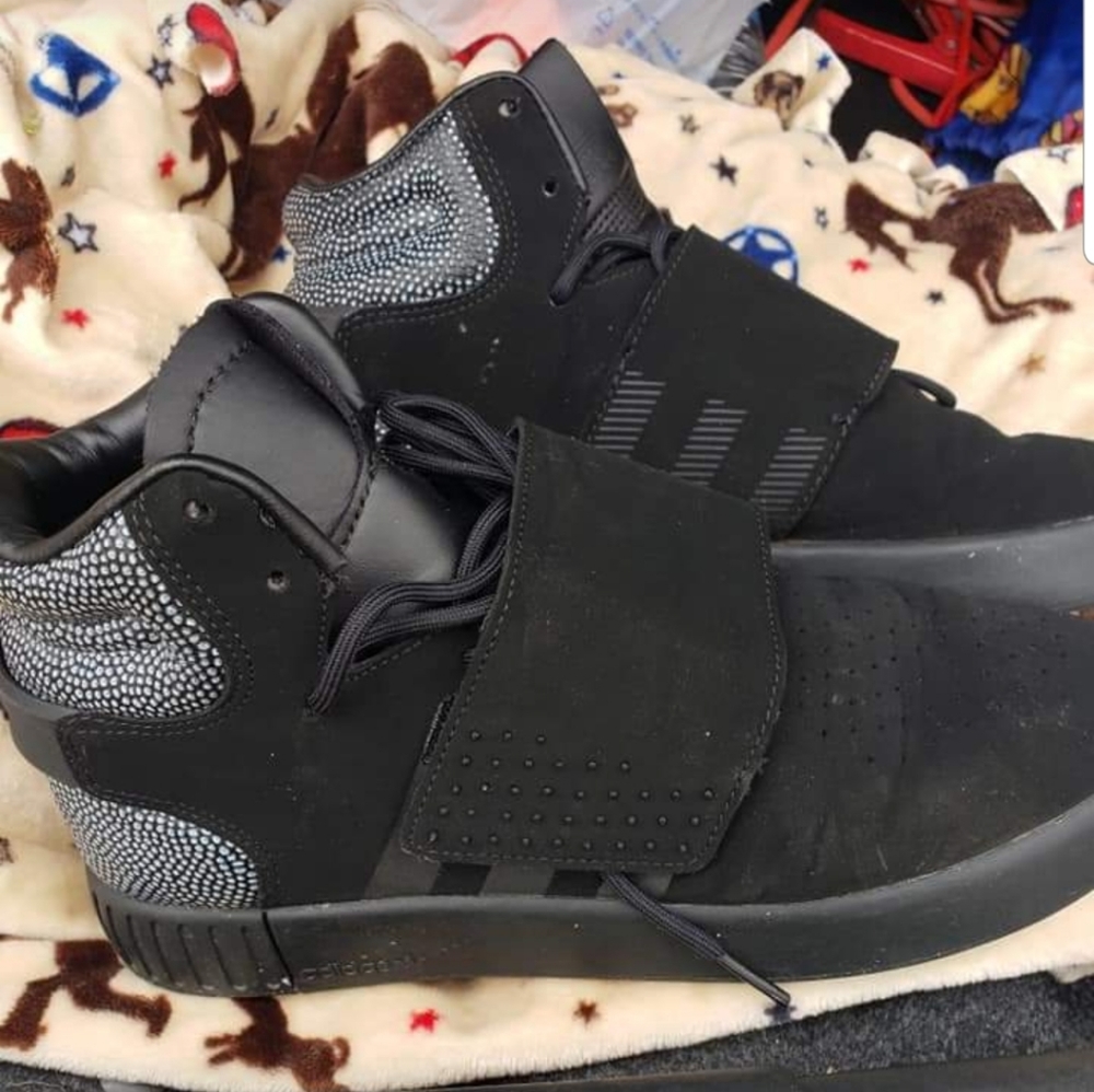 Adidas Originals Tubular Invader Shoes